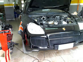 rimappatura centralina Porsche Cayenne S a Palermo